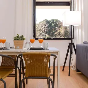 gulbenkian-gardens-apartments.hotels-lisbon-portugal.com/